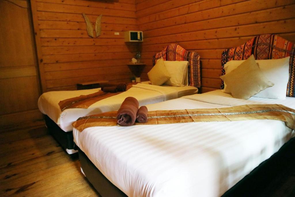 Loghome Boutique Chiang Mai Bagian luar foto