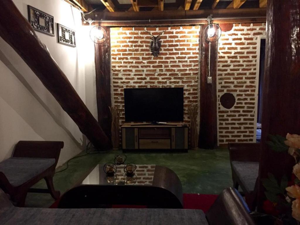 Loghome Boutique Chiang Mai Bagian luar foto