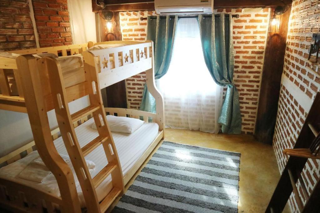Loghome Boutique Chiang Mai Bagian luar foto